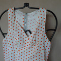 Vente au détail: robe vintage blanche pois oranges