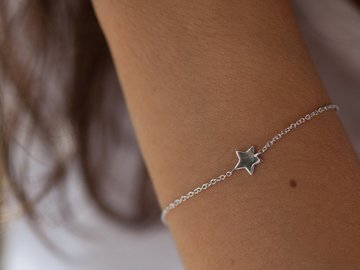 Vente au détail: Bracelet petite étoile en argent 