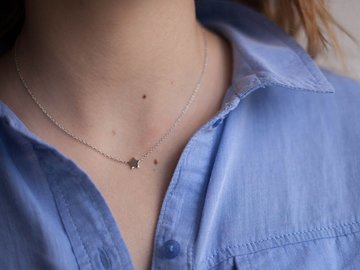 Vente au détail: Collier petite étoile en argent massif