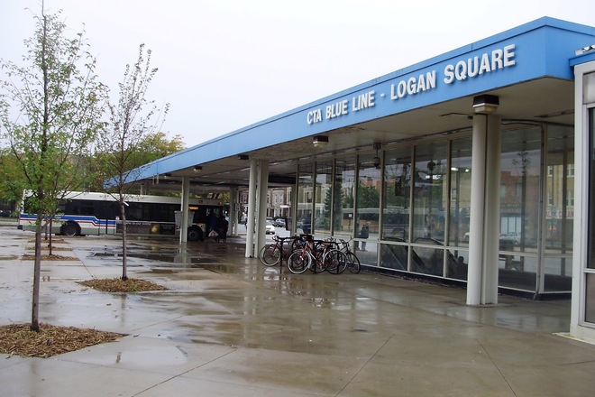 Chicago IL, Logan Square: Near the best of the Square!