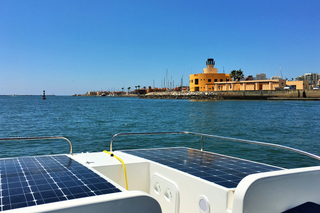 1 Hour Solar Boat Tour on the Arade River Mouth, Algarve