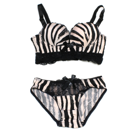 (30) Women Wholesale Bras & Matching Lingerie Underwear Sets
