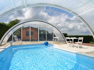 NOS JARDINS A LOUER: COEUR BOURGOGNE jardin piscine couverte ping pong MAGNIEN  21230