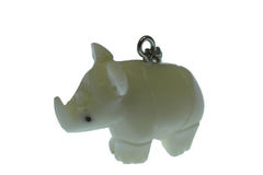 Vente au détail: Porte clés rhinocéros tagua