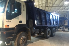 En alquiler: Camion Trakker caja 18 m3