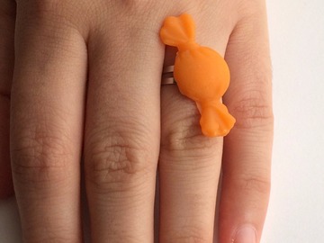 Sale retail: Bague bonbon  