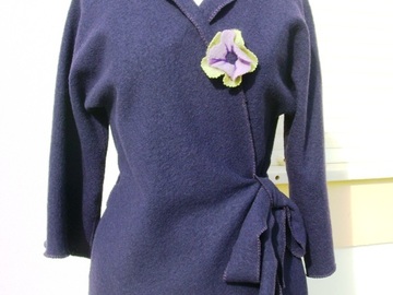 Vente au détail: Veste femme en  laine bouillie col châle couleur violet 