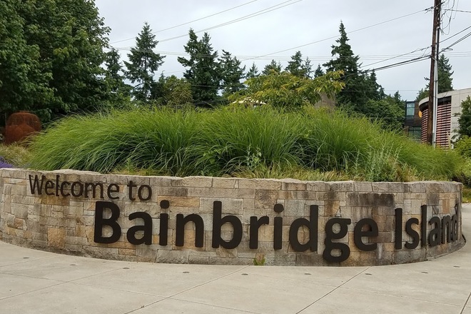 Bainbridge Island WA, Park One Block from Ferry to Seattle.
