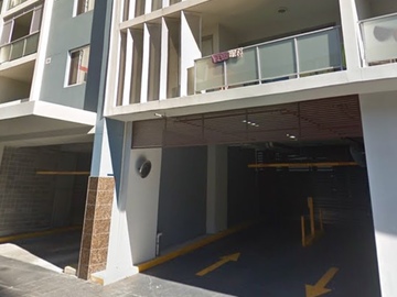 Weekly Rentals (Owner approval required): Sydney Australia, Covered Parking Car Space in Parramatta 