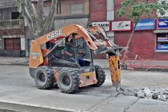 En alquiler: ALQUILER DE MINICARGADORA