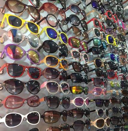 (160) Men & Women PVC Fashion Sunglasses With Assorted Style