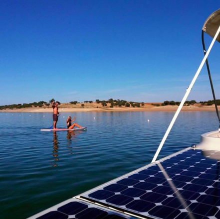 100% Electro-solar boat in Alentejo!