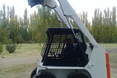 En alquiler: bobcat c/implementos