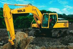 En alquiler: Excavadora de 20 tns 
