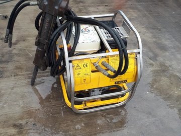 Daily Equipment Rental: HYDRAULIC JACK HAMMER WITH POWER PACK HP90 MK11