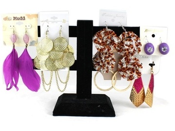 Bulk Lots: 700+ Pairs Women's Dangling Earrings Clearance - Retail $7,806.23