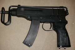 Selling: KWA KZ61 GBB Skorpion