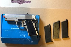 Selling: Matrix Detonics 1911