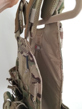 LBX Armatus 2 Plate Carrier.  +NEW+ Medium. Multi Cam