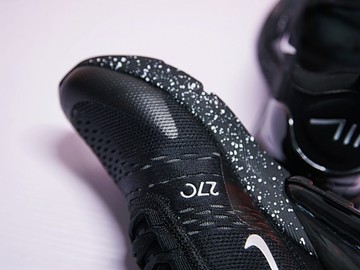 Vente avec paiement en ligne: Femme/Homme Nike Air Max 270 Noir
