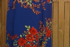 Vente au détail: jupe longue porte feuille motif floral