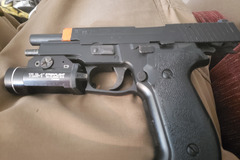 Selling: Tokyo Marui P226 