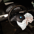 Selling with online payment: 2003 BMW 330ci - Steering Wheel - Airbags are out