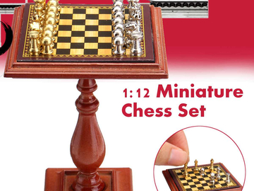Vente avec paiement en ligne: 1:12 Échelle Miniature Jeu d'échecs Avec Table Aimant D'échecs 
