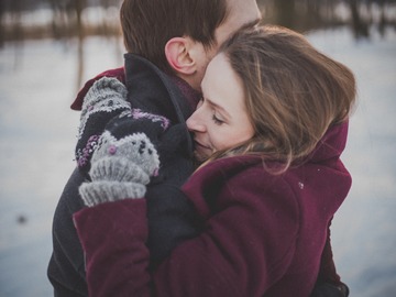 Selling: Is He Serious About You 