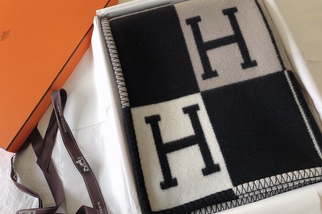 Authentic clearance hermes blanket