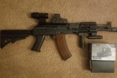 Selling: E&L AK104, G&G RK104EVO, Li-po Batteries, Optics, upgrades, Mags