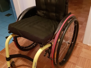 Selling with online payment: WHEELCHAIR KUSCHALL K4