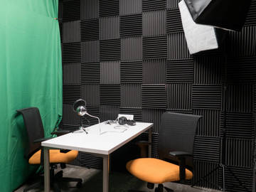 Rent Podcast Studio: Local Office