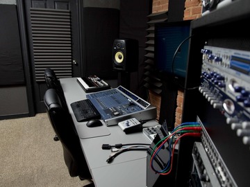 Rent Podcast Studio: Rockit Lab Studios i
