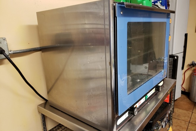 Preview Kitchen Oven for Sale in Savannah, GA