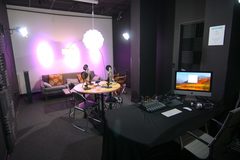 Rent Podcast Studio: Podcast Lounge