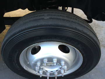 Selling with online payment: 2008 Ford F-550 - Tires and Wheels 