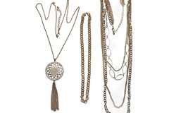 Comprar ahora: 80 pcs-- Department Store Necklaces-- all Goldtone  $1.49 pcs