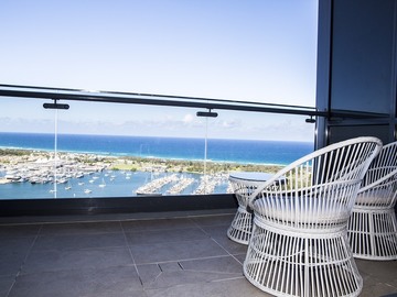 Renting out:   Southport QLD ,Furnished Apartments with Breathtaking Views