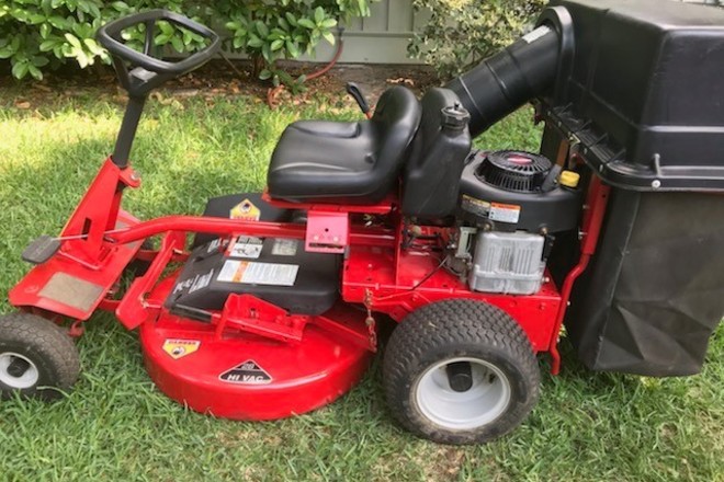 Snapper rear engine riding mower for sale in Savannah GA XSCapacity
