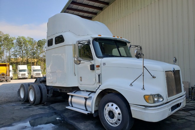 International Eagle 9400i Truck for Sale in Savannah, GA 