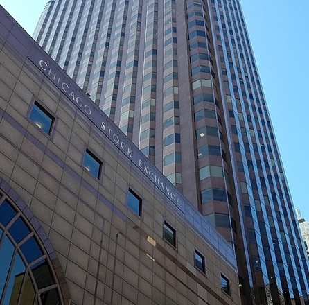Chicago IL, Indoor Parking Garage Space Available For Rent 