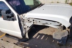 Selling with online payment: 2008 Ford F-550 - Cabin