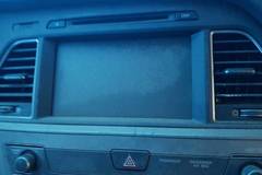 Selling with online payment: 2015 Hyundai Sonata - Screen
