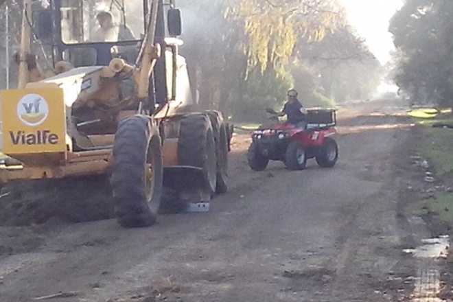 Motoniveladora Komatsu GD623A