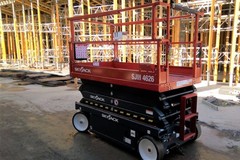 En alquiler: Plataforma de elevación tipo tijera eléctrica  Skyjack 4626