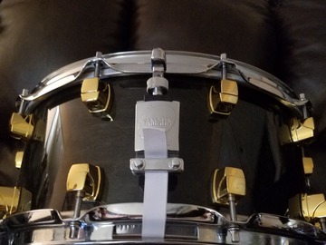 Selling with online payment: Yamaha Maple Custom Snare drum