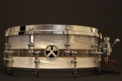 Selling with online payment: Hammer Custom 5.5x14 Hybrid Acrylic/maple