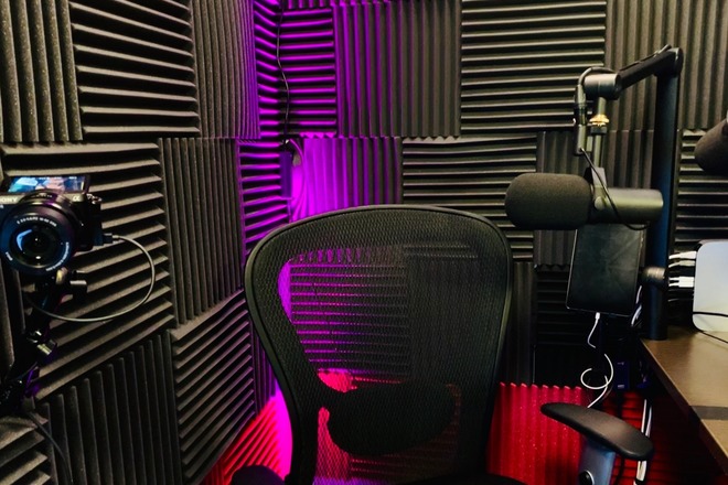 Third Wheel Podcast Studio