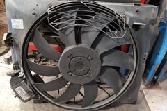 Selling with online payment: 2011 to 2016 BMW M5 - Radiator Fan